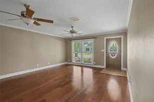 7213 Youpon Dr, Galveston, TX 77551 - Photo 7