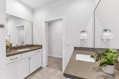 2804 Grand Fountains Drive #D, Houston, TX 77054 - Photo 19