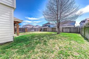 410 Crosby Village Dr, Crosby, TX 77532 - Photo 25