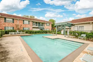 845 Augusta Dr, Houston, TX 77057 - Photo 15