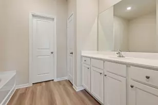 25522 Blooming Hazel Dr, Cleveland, TX 77328 - Photo 11