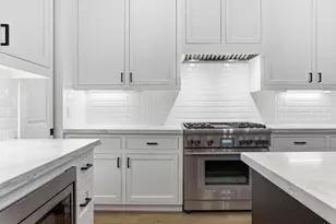 504 Oxford St, Houston, TX 77007 - Photo 7