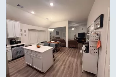 10318 Greenhorn Lane, Rosharon, TX 77583 - Photo 5