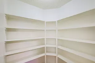 8051 Bay Branch Dr, The Woodlands, TX 77382 - Photo 15