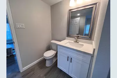 6708 Avenue I #E, Houston, TX 77011 - Photo 11