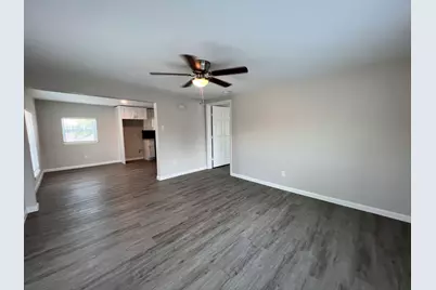 6708 Avenue I #E, Houston, TX 77011 - Photo 5
