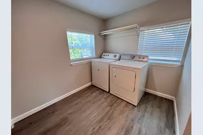 6708 Avenue I #E, Houston, TX 77011 - Photo 13