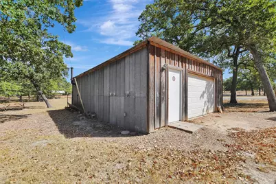 1965 Dead End Lane, Ledbetter, TX 78946 - Photo 35