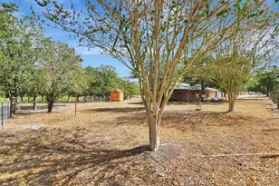 1965 Dead End Ln, Ledbetter, TX 78946 - Photo 45