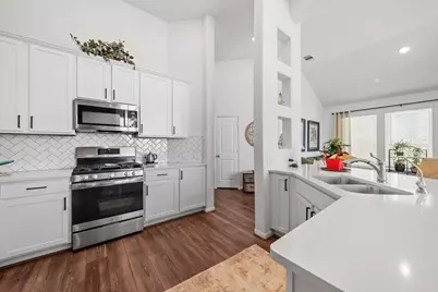 1313 Mainland Shores Lane, Montgomery, TX 77316 - Photo 13