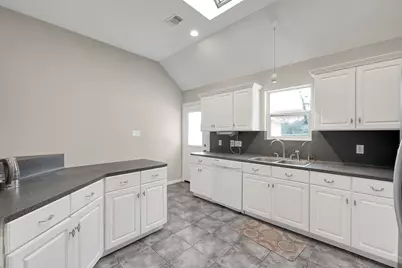 12102 Mustang Avenue, Willis, TX 77378 - Photo 11