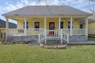 12102 Mustang Ave, Willis, TX 77378 - Photo 3