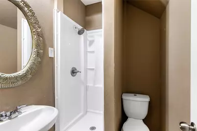 1602 Thornhollow Drive, Houston, TX 77014 - Photo 25