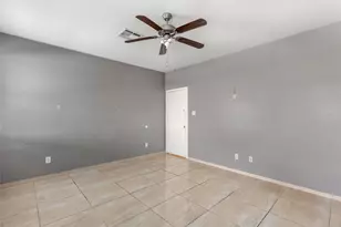1602 Thornhollow Dr, Houston, TX 77014 - Photo 15
