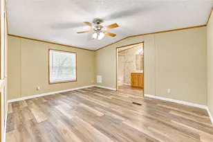 717 Hayman St, Huntsville, TX 77340 - Photo 33