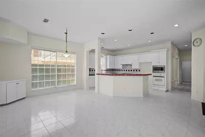16 Treverstone Court, Sugar Land, TX 77479 - Photo 13