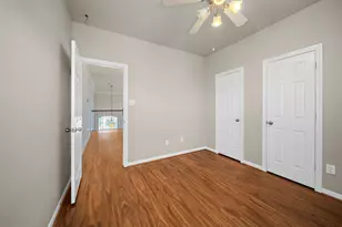 13907 Normandy Ct, Sugar Land, TX 77498 - Photo 13