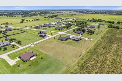 11718 Bisonte Street, Needville, TX 77461 - Photo 9