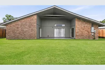 830 Seacliff Drive, Houston, TX 77062 - Photo 17