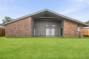 830 Seacliff Dr, Houston, TX 77062 - Photo 17