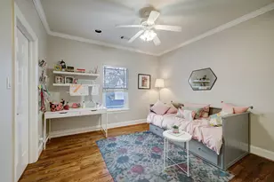 319 W 10th St, Houston, TX 77008 - Photo 13