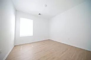 4114 Oakland Vw St, Baytown, TX 77521 - Photo 7