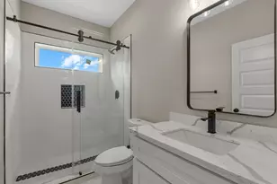 7802 Queen St, Houston, TX 77028 - Photo 37