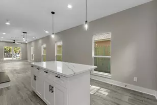 7802 Queen St, Houston, TX 77028 - Photo 11