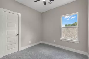 7802 Queen St, Houston, TX 77028 - Photo 17