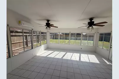 14014 Long Shadow Drive, Houston, TX 77015 - Photo 7