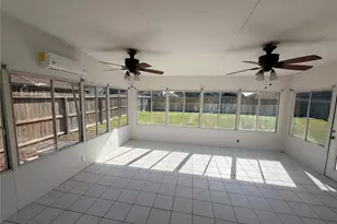 14014 Long Shadow Dr, Houston, TX 77015 - Photo 7