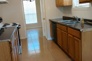 11034 Sagevalley Dr, Houston, TX 77089 - Photo 3