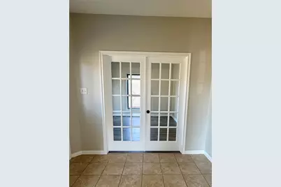3825 Redbud Drive, La Porte, TX 77571 - Photo 3