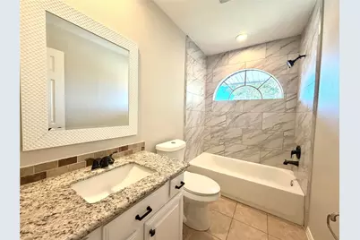 3825 Redbud Drive, La Porte, TX 77571 - Photo 19