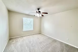 21734 Texian Ct, Spring, TX 77388 - Photo 17