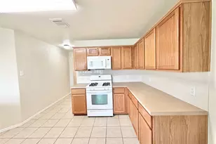 21734 Texian Ct, Spring, TX 77388 - Photo 9