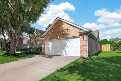 2607 Plantation Hollow Court, Missouri City, TX 77459 - Photo 3