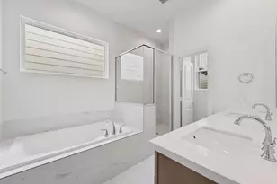 1205 Highland Vineyard Ln, Houston, TX 77091 - Photo 19