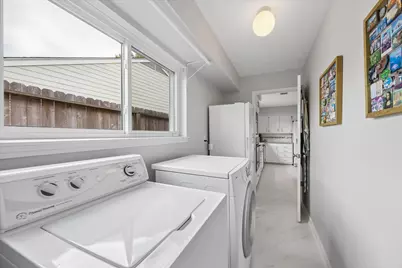 11402 Overbrook Lane, Houston, TX 77077 - Photo 23