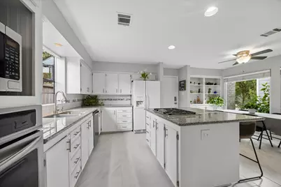 11402 Overbrook Lane, Houston, TX 77077 - Photo 11