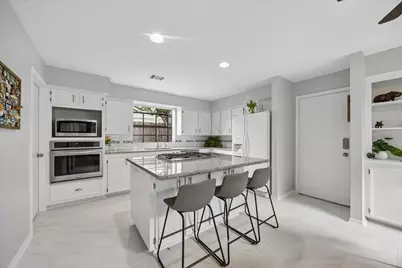 11402 Overbrook Lane, Houston, TX 77077 - Photo 13