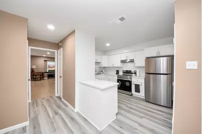 6710 Biggs Court, Houston, TX 77061 - Photo 17