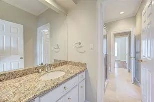 2124 Nantucket Dr, Houston, TX 77057 - Photo 23