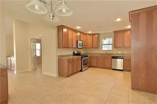 81 Yewleaf, The Woodlands, TX 77381 - Photo 7