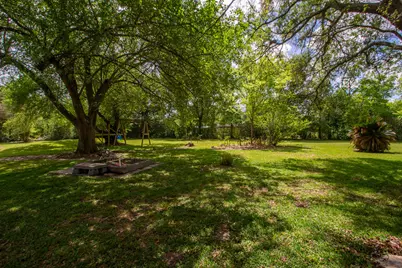 6811 Cemetary Road, Manvel, TX 77578 - Photo 17