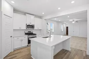 2407 Outpost Cyn Dr, Iowa Colony, TX 77583 - Photo 15