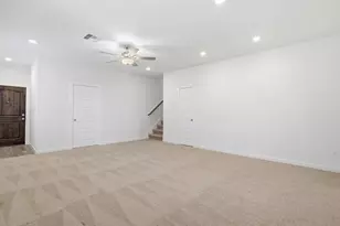 2407 Outpost Cyn Dr, Iowa Colony, TX 77583 - Photo 13