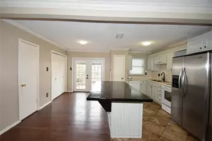 9323 Westwood Village Dr, Houston, TX 77036 - Photo 5