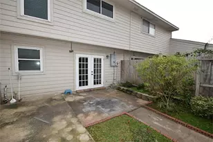 9323 Westwood Village Dr, Houston, TX 77036 - Photo 13