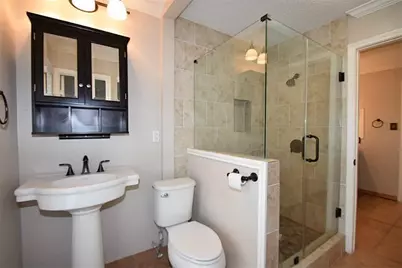 9323 Westwood Village Drive #6, Houston, TX 77036 - Photo 9